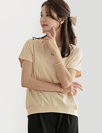 Back slit button short sleeve T-shirt Korea