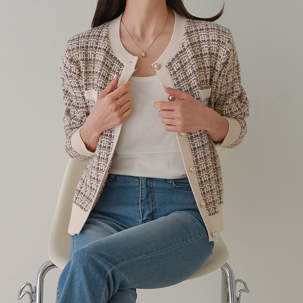 [5,000 cumulative sales][valyou] Blanc Tweed Cardigan