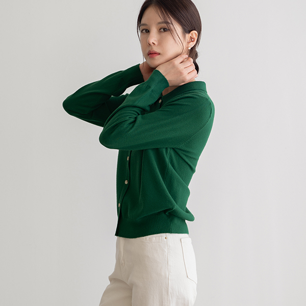 리인 버튼 Collar Knitwear