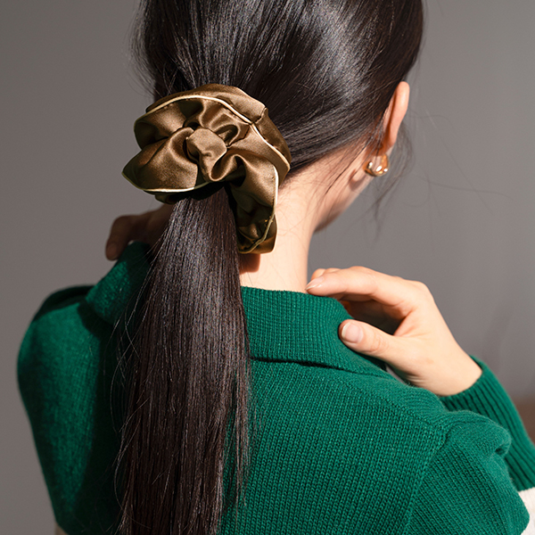 Color matching binding Scrunchies