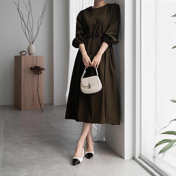 Pleats Span String Dress