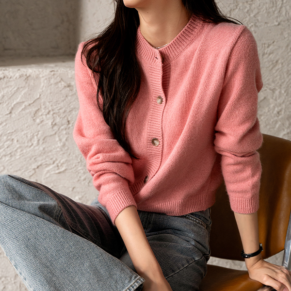 Wool pastel Round Cardigan