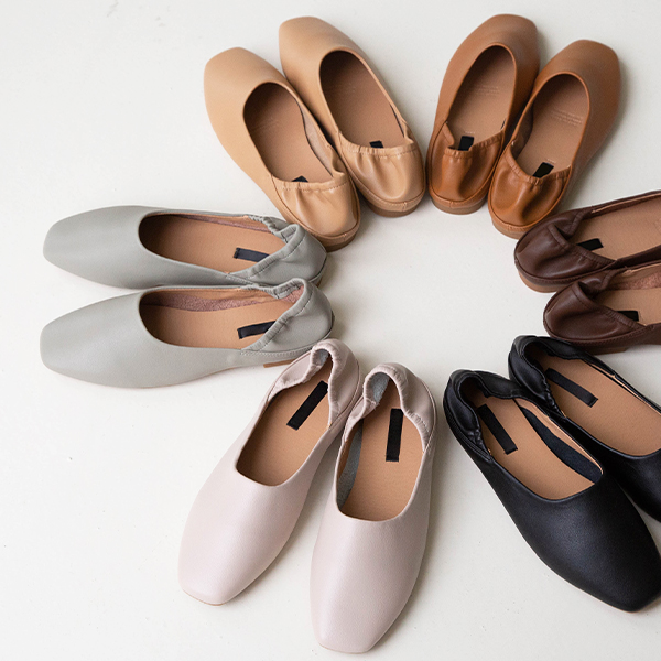 No.1 Square Flat Shoes