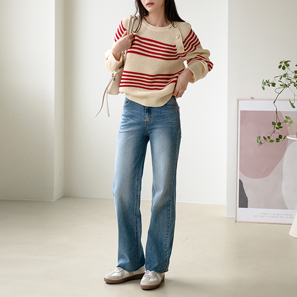 Cutting Straight Wide Banding Pants