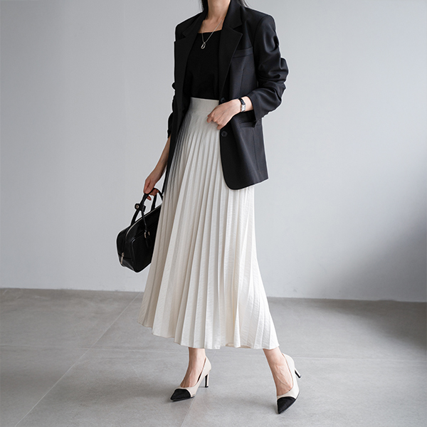 Wooa Satin Pleats Skirt