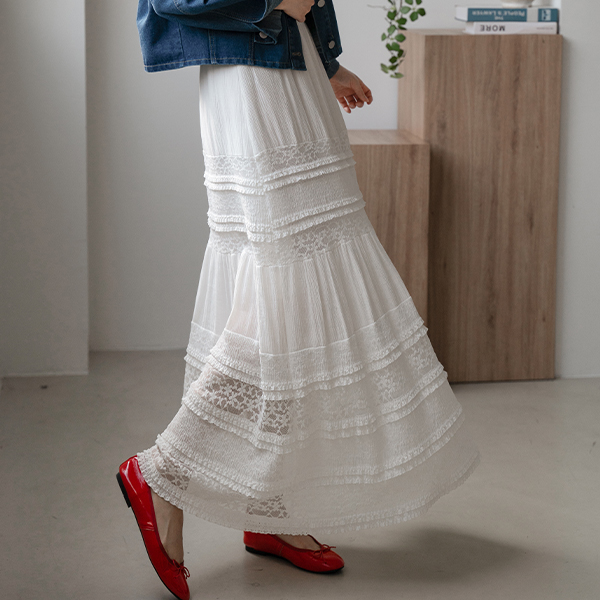 Pure Lace Banding Skirt
