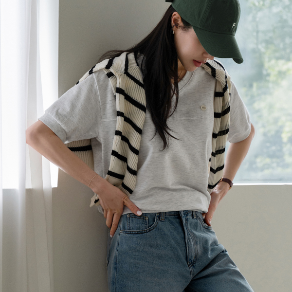 [valyou] Pendant V-neck Short-sleeve sweatshirt