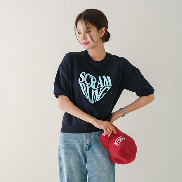 [valyou] Scramble embossed short-sleeved sweatshirt