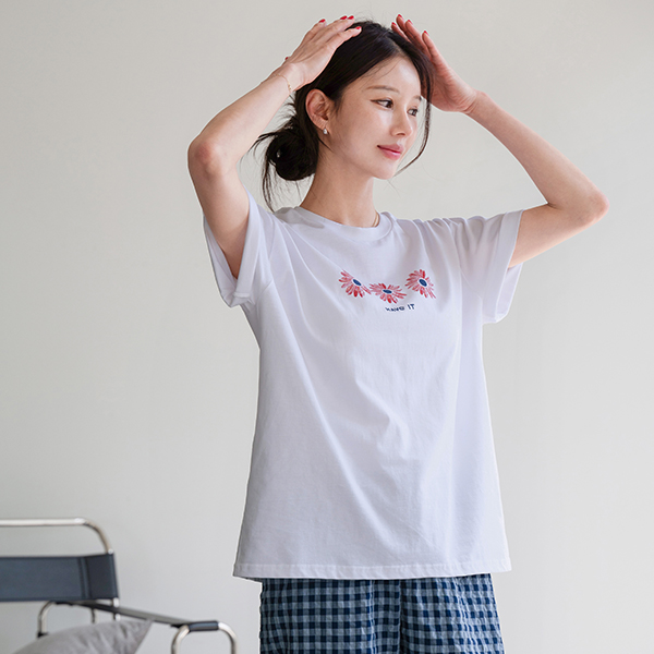 Have Daisy Short-sleeve T-shirt