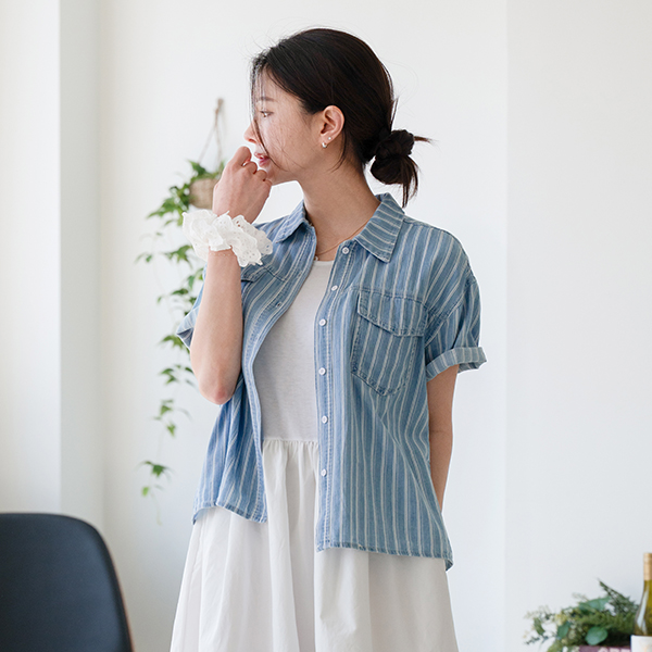 Stripe Denim Short-sleeve Shirt