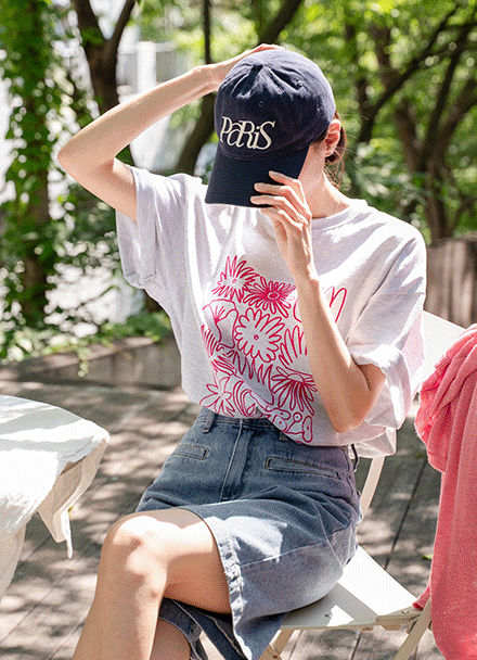 Flower loose fit Short-sleeve T-shirt Korea