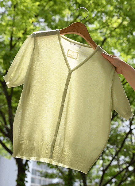 Lace Point Short-sleeve Cardigan Korea
