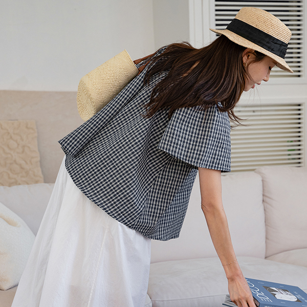 Seersucker Square Check Blouse