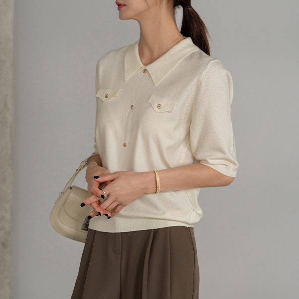 Gold Button Short-sleeve Collar Knitwear