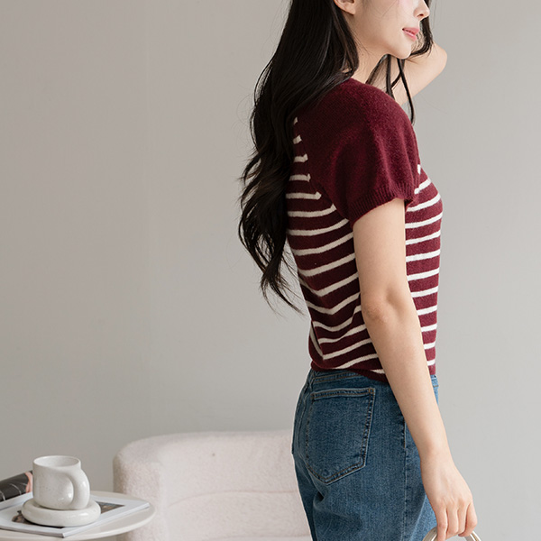 The Autumn Horizontal striped Short-sleeve Knitwear