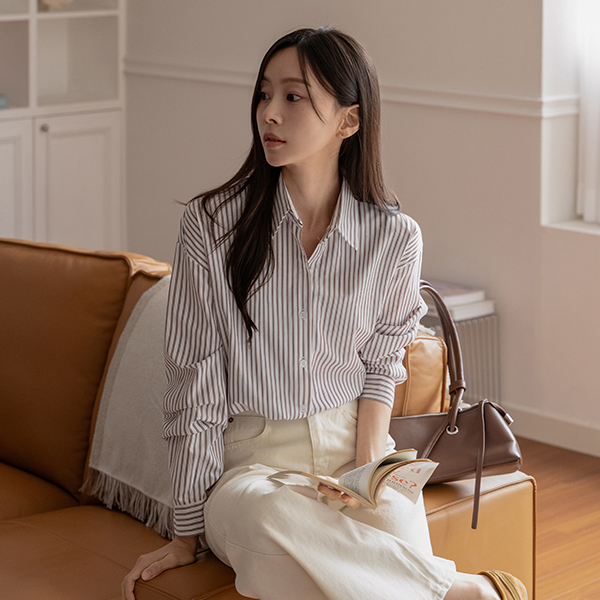 Spring back embroidery striped shirt