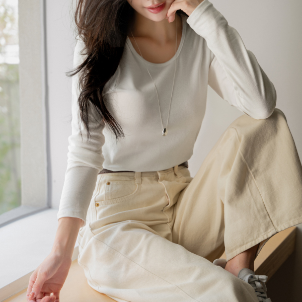Cotton Modal U-Neck Long-Sleeve T-shirt