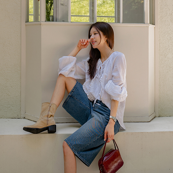 Kitch Frill Loose Blouse