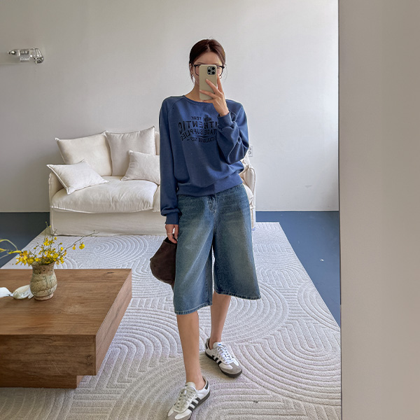 Vintage Serve Sweatshirt