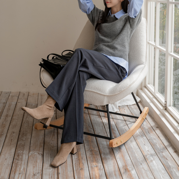 Holgament Wool Short-sleeve Round Knitwear
