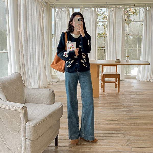 Humming Suede Cylindrical Bucket Bag