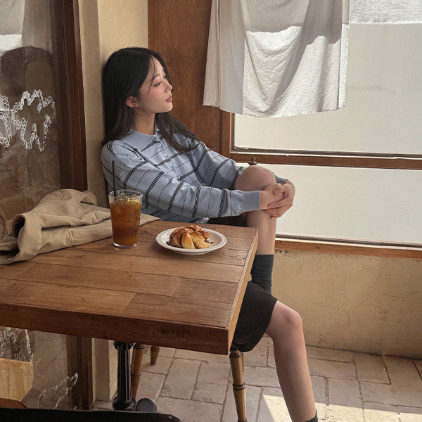 [Special Sale] Ramble Stripe Collar Knitwear