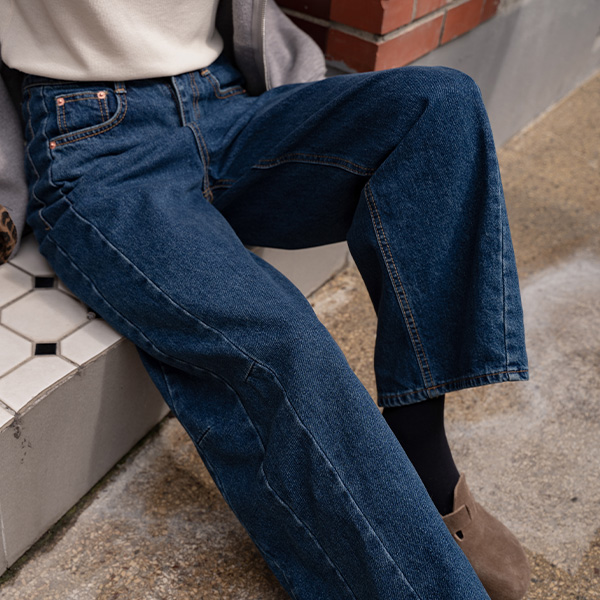 Mare Incision Curve Denim Pants