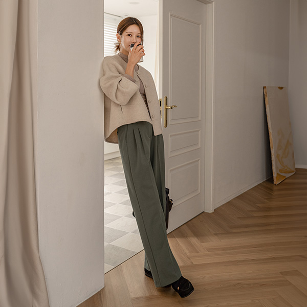 Thick Banding Straight Slacks