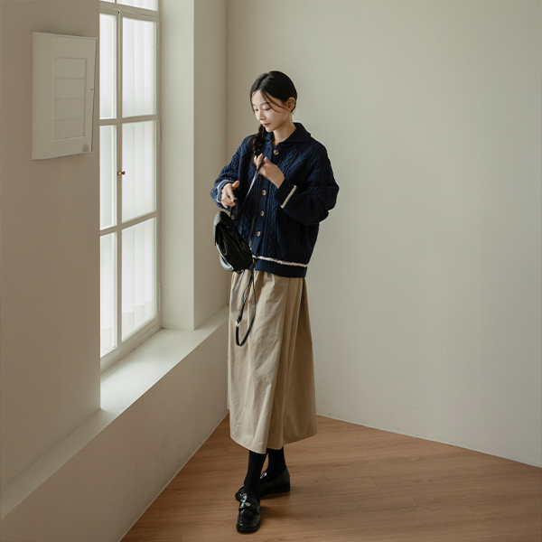 마인드 케이블 Collar Knitwear