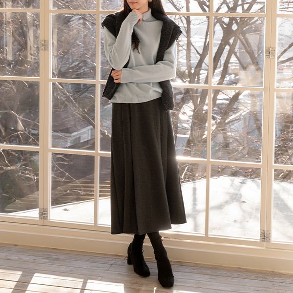 Pleats Back banding Belt Skirt