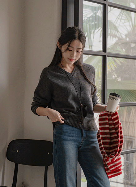 코지 V-neck Knitwear Korea