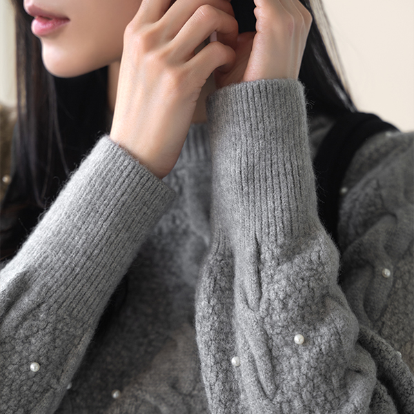 Darling Pearl Twiddle Knitwear