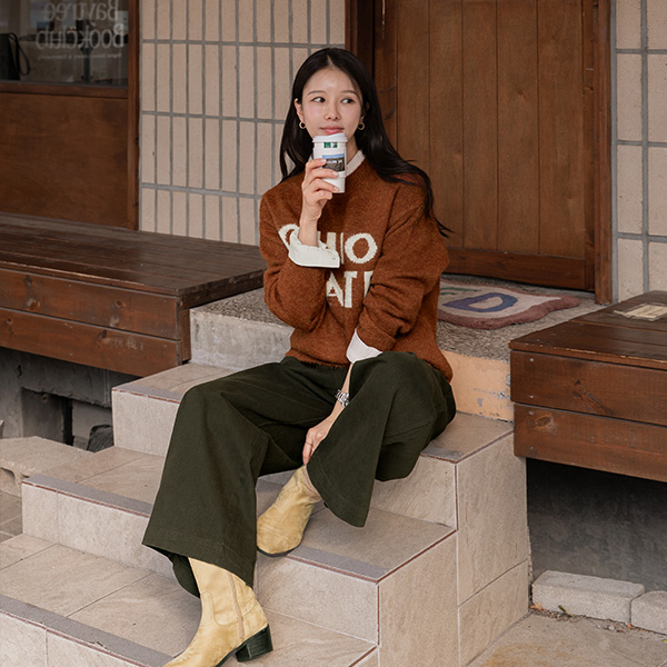 State Lettering Wool Round Knitwear