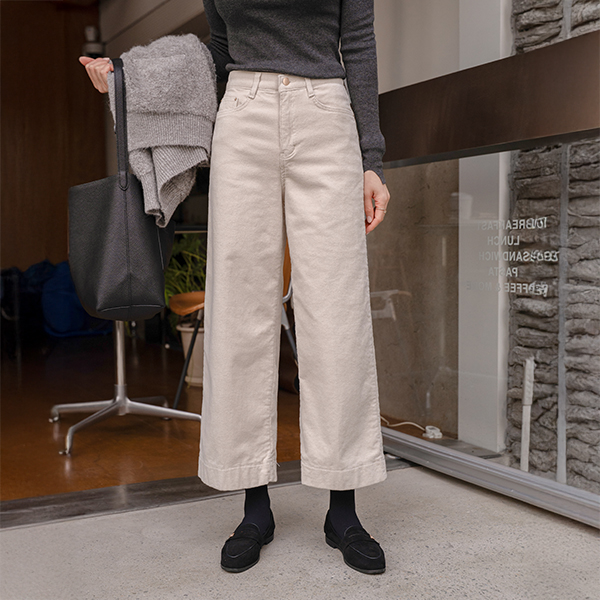 Corduroy Three-quarter Length fleece lined Pants