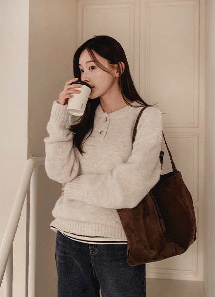 double 단추 Wool Round Knitwear Korea