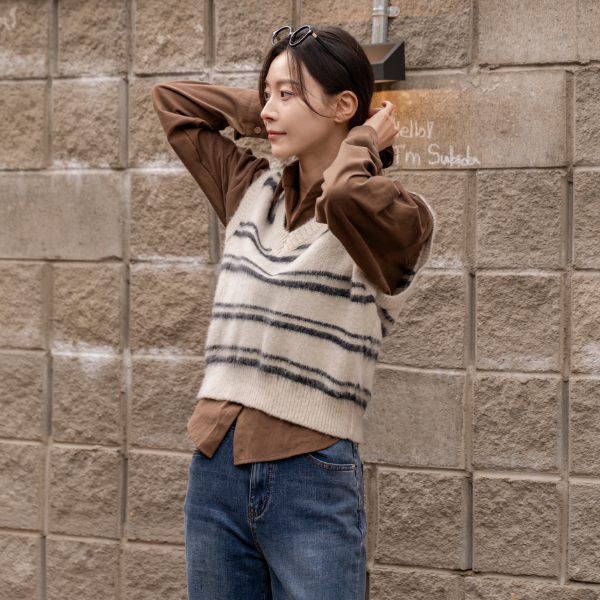 Angora Hairy Horizontal Striped Wool Knitwear Vest