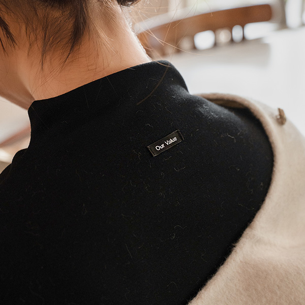 [valyou] fleece lined 패치 투타입 T-shirt