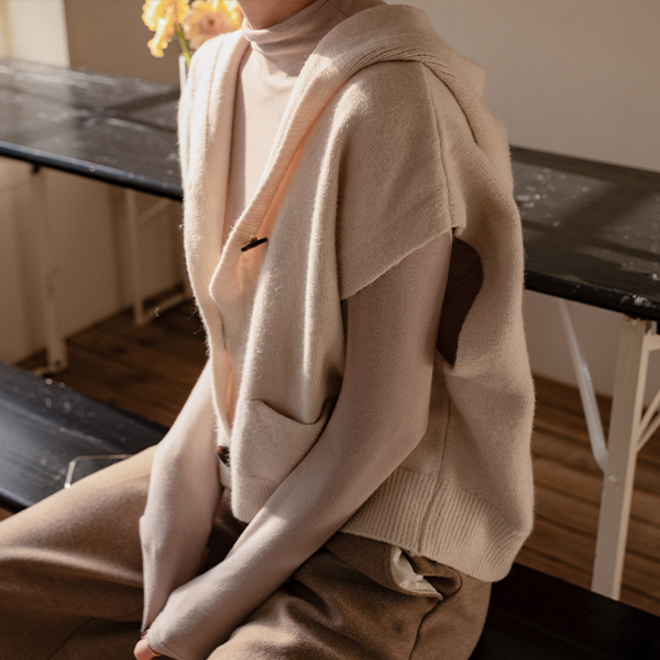 메이 Hood Knitwear Vest