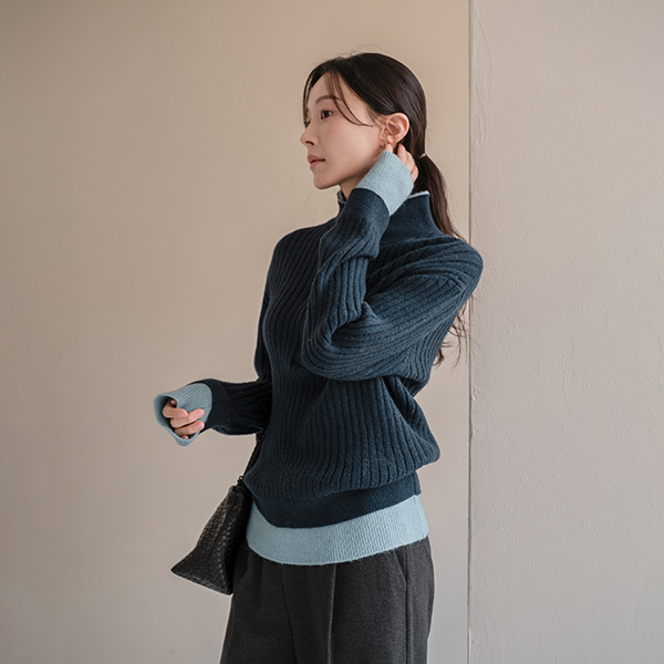Blooming Color matching Collar Knitwear