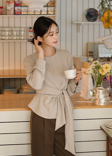 Shooming Suede Waist Tie Blouse Korea