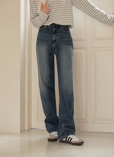 Roy Curved Wide Denim Pants Korea