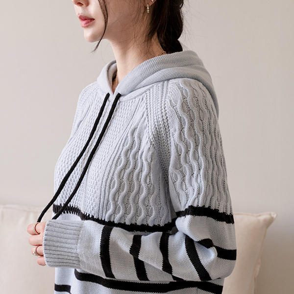 Twiddle Point Hood Knitwear