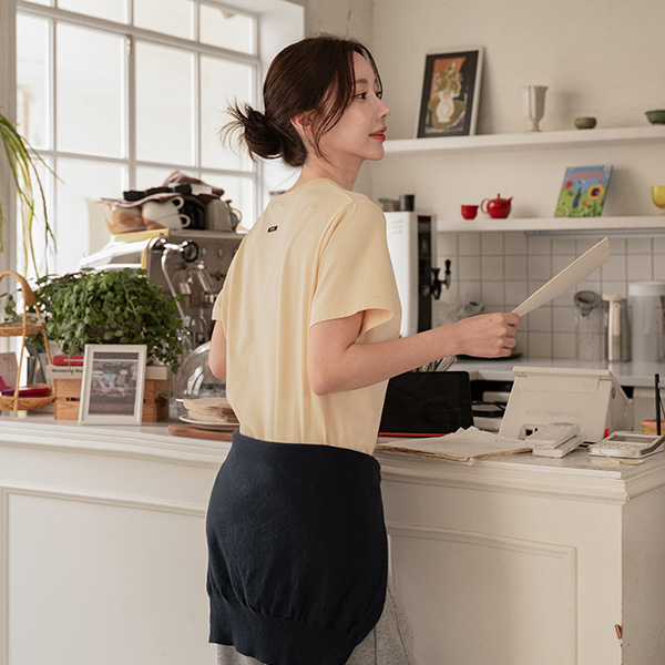 [USYOU] Signature Modal T-shirt