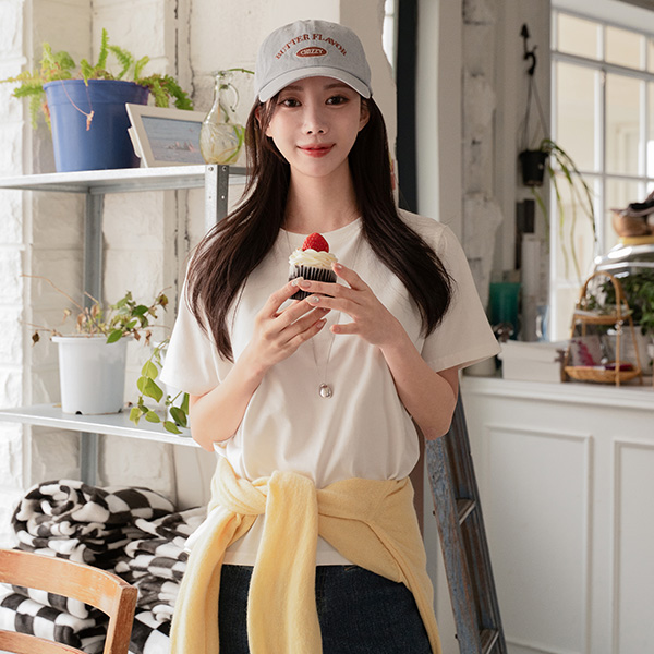 [USYOU] Signature Modal T-shirt