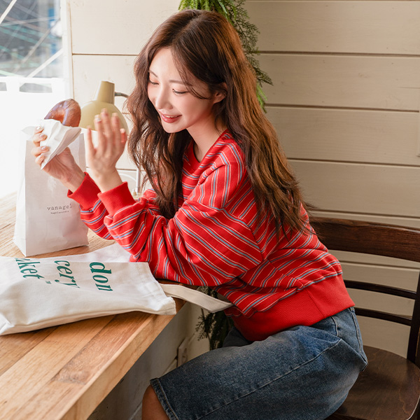 [어스유] 프롬 어스 horizontal striped sweatshirt