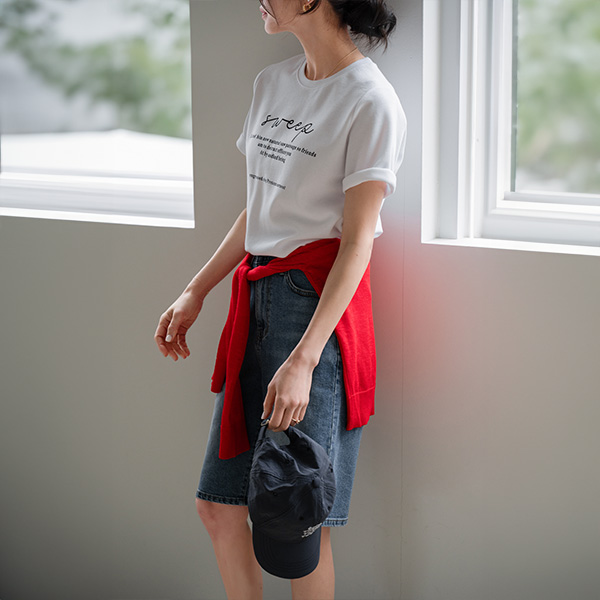 [valyou] Sweep Lettering Stretchy T-shirt