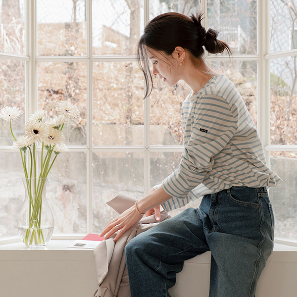 [valyou] Dear Patch Horizontal striped T-shirt