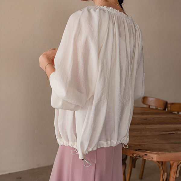 Ray Sheer String Blouse