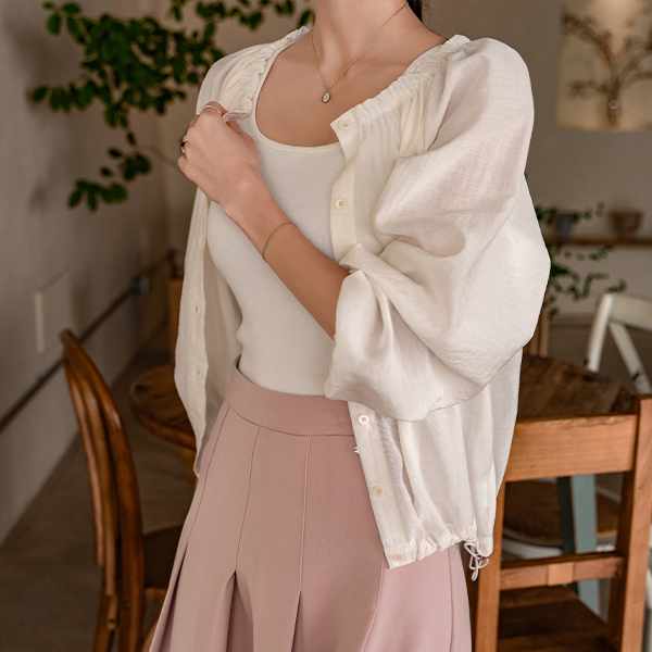 Ray Sheer String Blouse