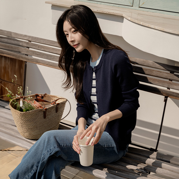 Soft horizontal striped layered Cardigan Knitwear